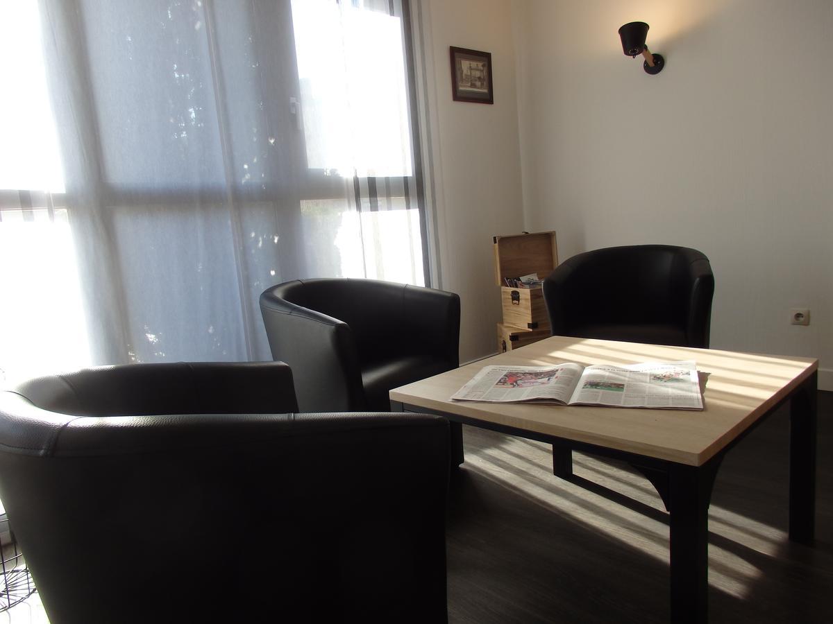 Hotel Castel Neuves-Maisons Luaran gambar